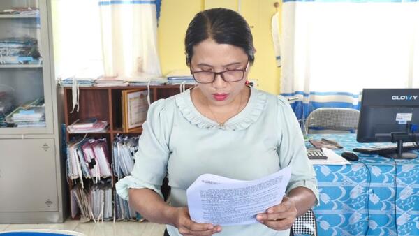 Đảng ủy xã Đặng Thùy Trâm kiểm tra công tác chuẩn bị khai giảng năm học mới tại Trường Mầm non Ba Khâm và Trường TH&THCS Ba Khâm