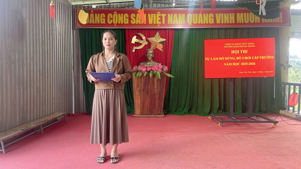 Trường MN Ba Trang tổ chức Hội thi Tự làm Đồ dùng, Đồ chơi – Nâng cao chất lượng giáo dục và Chào mừng Ngày 20/11.