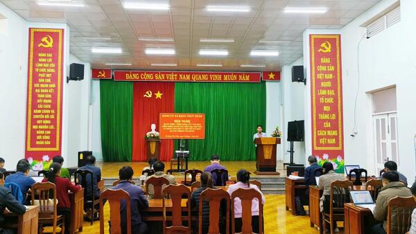 ĐẢNG ỦY XÃ ĐẶNG THÙY TRÂM TỔ CHỨC HỘI NGHỊ TRIỂN KHAI CÔNG TÁC KIỂM ĐIỂM, ĐÁNH GIÁ, XẾP LOẠI CHẤT LƯỢNG  NĂM 2025